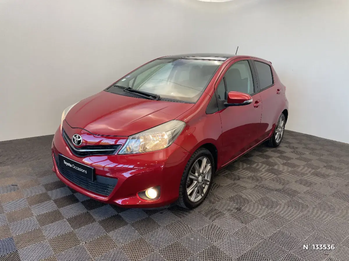TOYOTA YARIS III