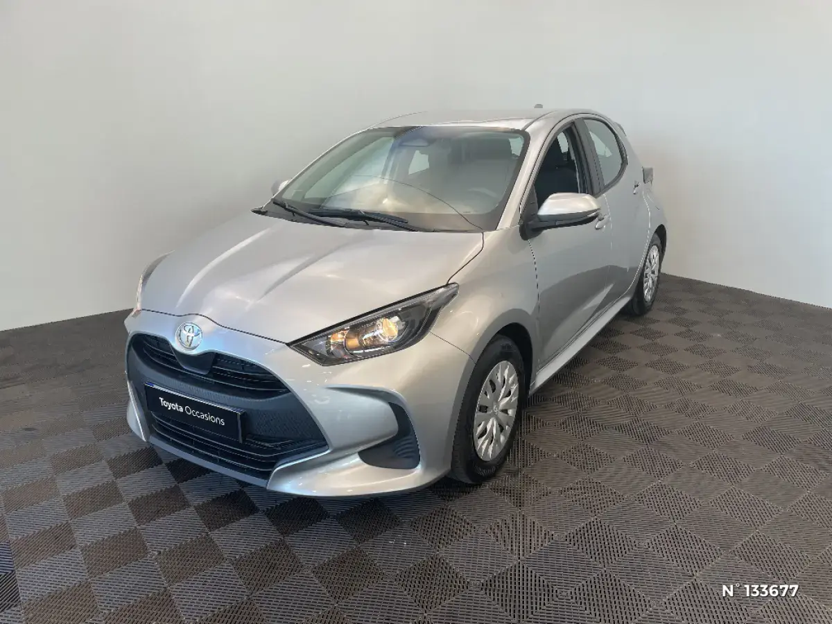 TOYOTA YARIS IV