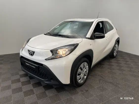 TOYOTA AYGO X - voiture d'occasion - Photo 1