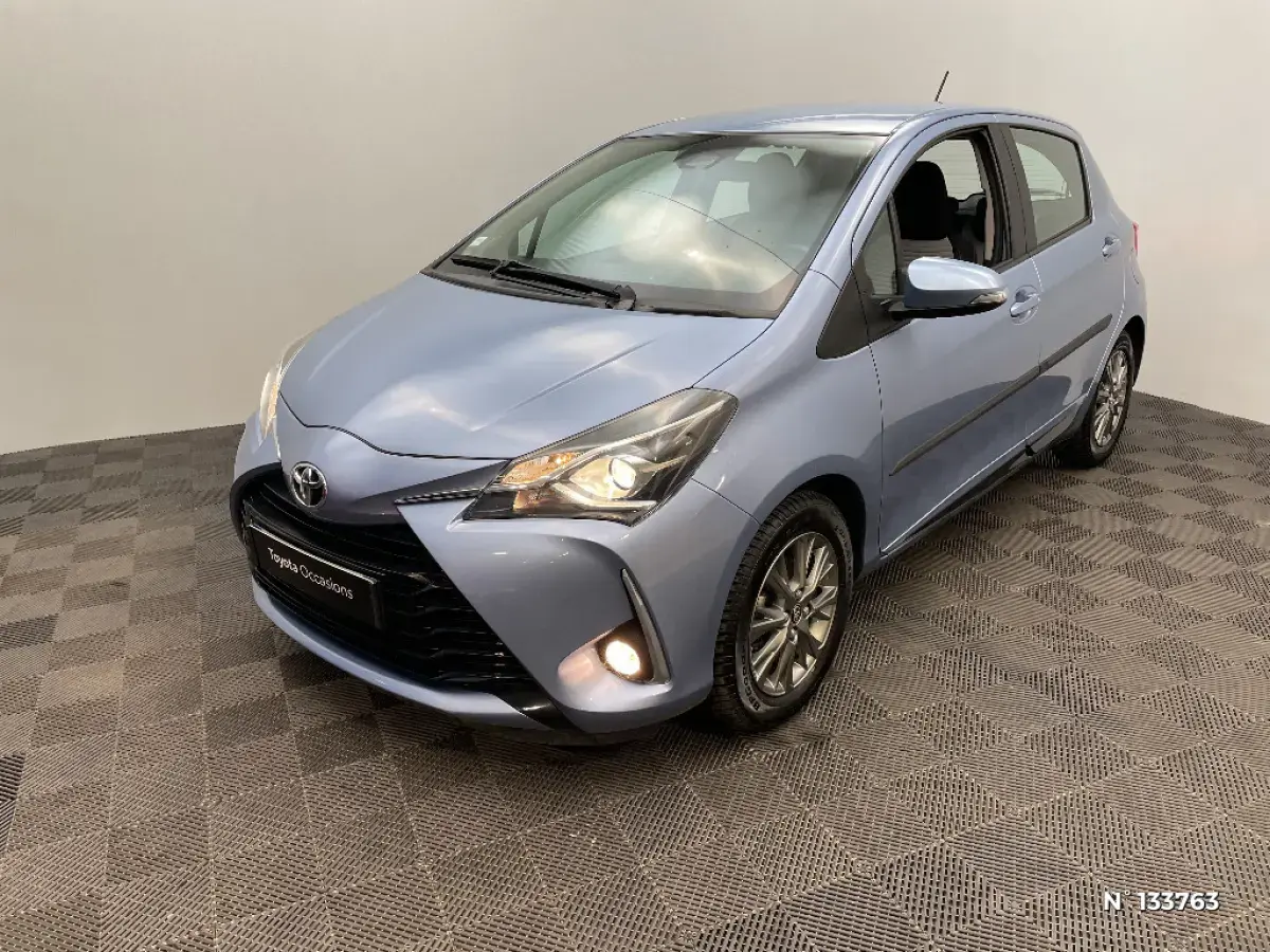 TOYOTA YARIS III