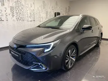 Acheter TOYOTA COROLLA TOURING SPT Corolla Touring Sports Hybride 140ch Design occasion en vente à TOYOTA SAINT-MAXIMIN GUEUDET 1880