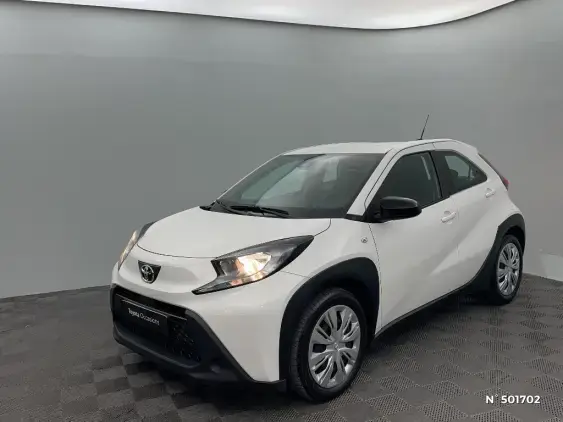 TOYOTA AYGO X - voiture d'occasion - Photo 1