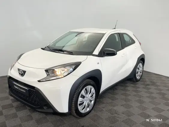 TOYOTA AYGO X - voiture d'occasion - Photo 1