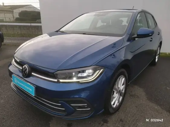 VOLKSWAGEN POLO V - voiture d'occasion - Photo 1