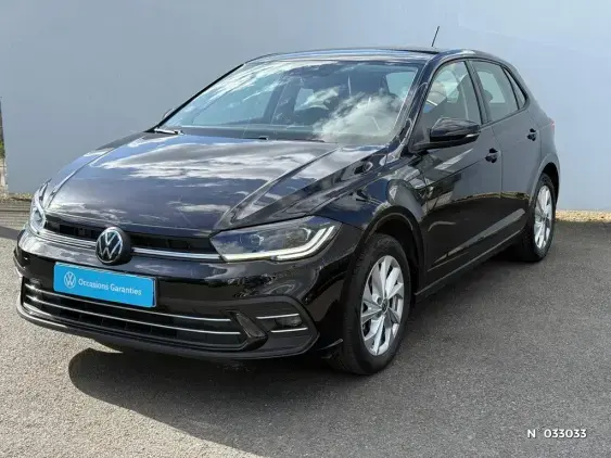VOLKSWAGEN POLO V - voiture d'occasion - Photo 1