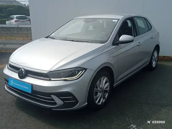 VOLKSWAGEN POLO V - voiture d'occasion - Photo 1