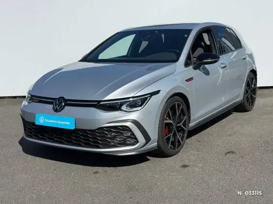 VOLKSWAGEN GOLF V - voiture d'occasion - Photo 1