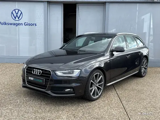 AUDI A4 AVANT V - voiture d'occasion - Photo 1