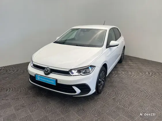 VOLKSWAGEN POLO VI - voiture d'occasion - Photo 1