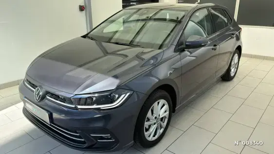 VOLKSWAGEN POLO V - voiture d'occasion - Photo 1
