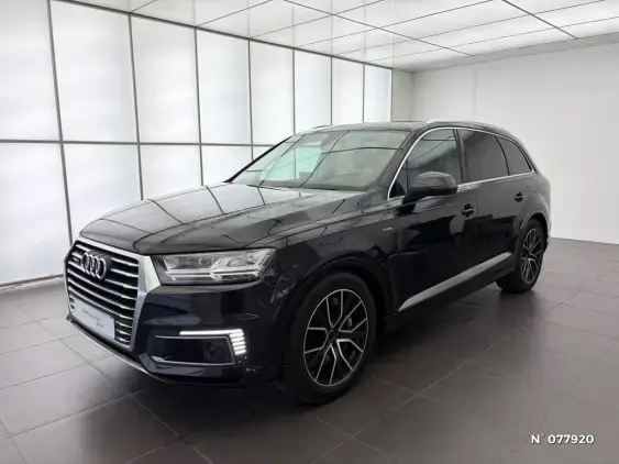 AUDI Q7 - voiture d'occasion - Photo 1