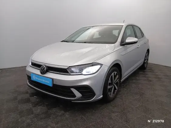 VOLKSWAGEN POLO VI - voiture d'occasion - Photo 1