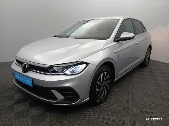 VOLKSWAGEN POLO VI - voiture d'occasion - Photo 1