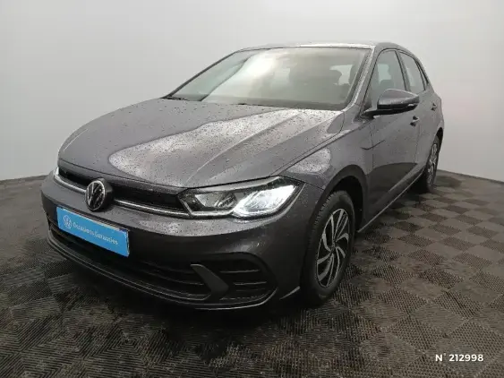 VOLKSWAGEN POLO VI - voiture d'occasion - Photo 1