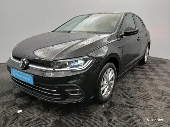 VOLKSWAGEN POLO VI - voiture d'occasion - Photo 1