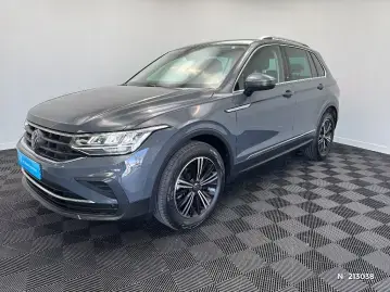 Acheter VOLKSWAGEN TIGUAN Tiguan 2.0 TDI 150ch DSG7 MATCH occasion en vente à VOLKSWAGEN SAINT-QUENTIN GUEUDET 1880
