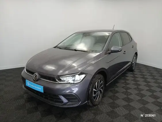 VOLKSWAGEN POLO VI - voiture d'occasion - Photo 1