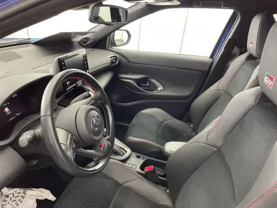 TOYOTA YARIS CROSS I - voiture d'occasion - Photo 16