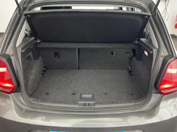 VOLKSWAGEN POLO V - voiture d'occasion - Photo 14