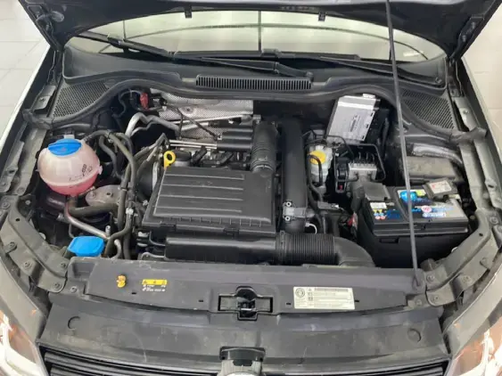 VOLKSWAGEN POLO V - voiture d'occasion - Photo 19