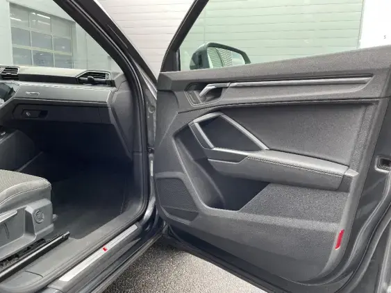 AUDI Q3 - voiture d'occasion - Photo 18