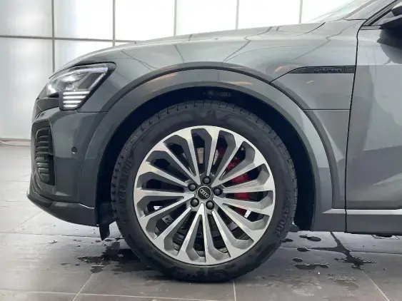 AUDI E-TRON I - voiture d'occasion - Photo 23