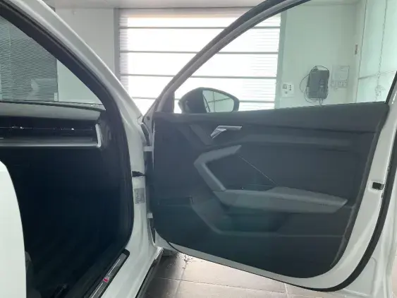 AUDI A3 SPORTBACK IV - voiture d'occasion - Photo 18