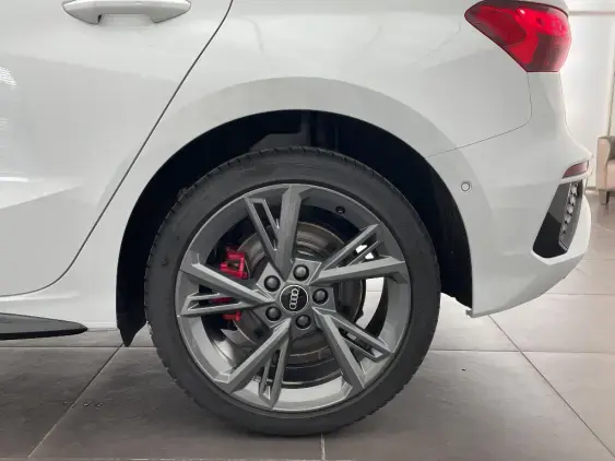 AUDI A3 SPORTBACK IV - voiture d'occasion - Photo 22