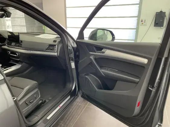 AUDI Q5 - voiture d'occasion - Photo 17