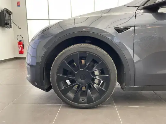 TESLA MODEL Y - voiture d'occasion - Photo 20