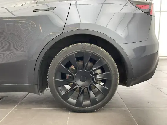 TESLA MODEL Y - voiture d'occasion - Photo 21