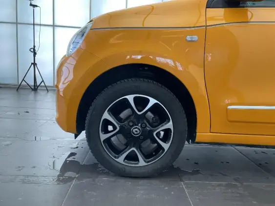 RENAULT TWINGO III - voiture d'occasion - Photo 17