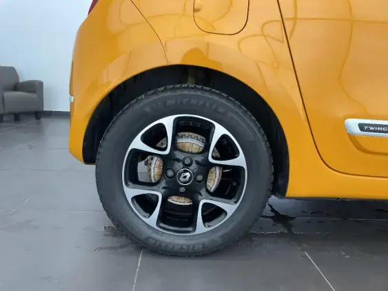 RENAULT TWINGO III - voiture d'occasion - Photo 19