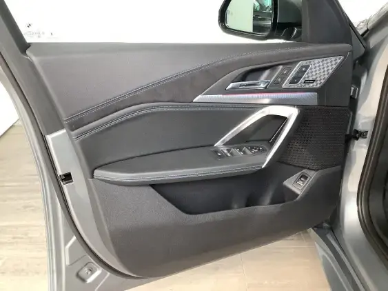 BMW iX2 U10 - voiture d'occasion - Photo 18