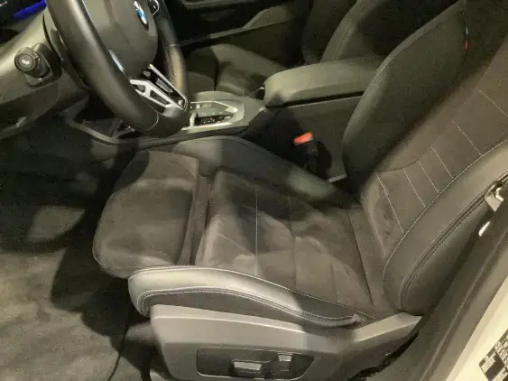 BMW SERIE 1 F70 - voiture d'occasion - Photo 17