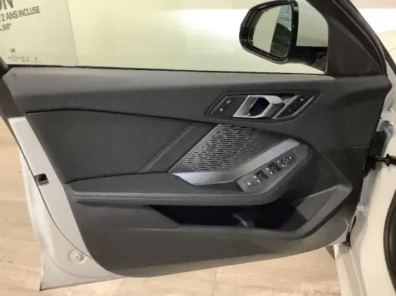 BMW SERIE 1 F70 - voiture d'occasion - Photo 18