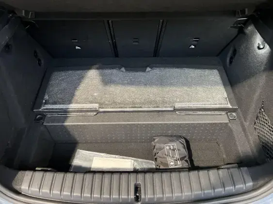 BMW SERIE 1 F70 - voiture d'occasion - Photo 17