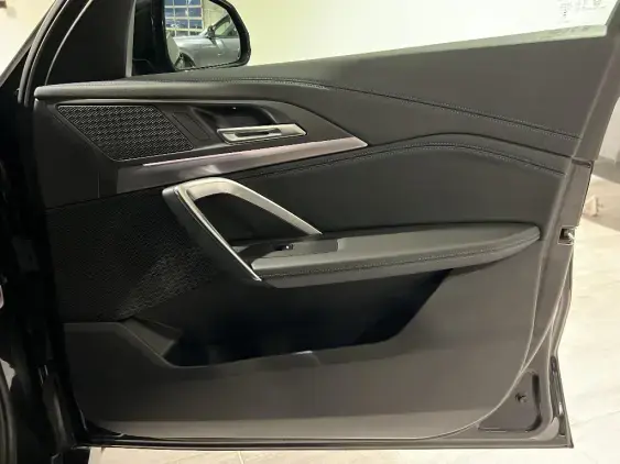 BMW X1 U11 - voiture d'occasion - Photo 20