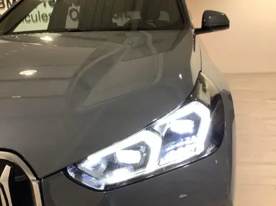 BMW X1 U11 - voiture d'occasion - Photo 21