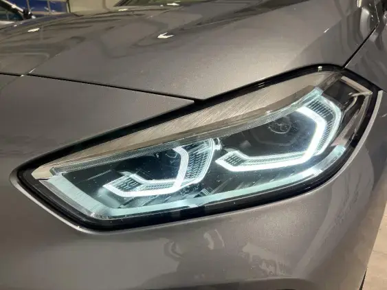 BMW SERIE 1 F40 - voiture d'occasion - Photo 21