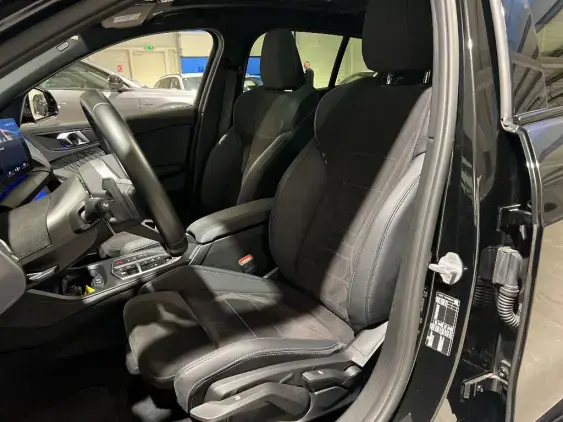 BMW SERIE 1 F70 - voiture d'occasion - Photo 18