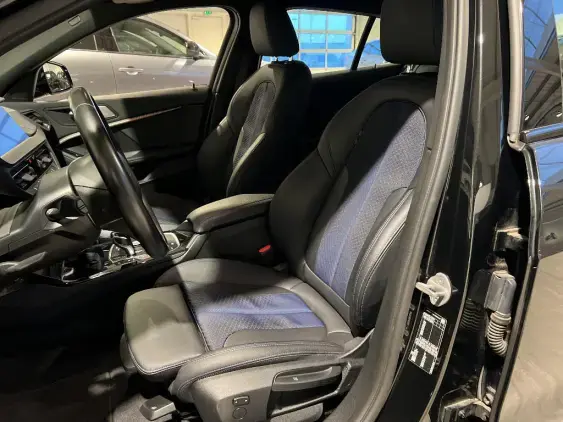 BMW SERIE 1 F40 - voiture d'occasion - Photo 17