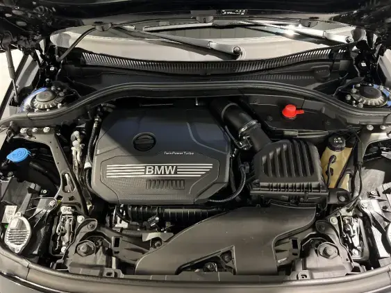 BMW SERIE 1 F40 - voiture d'occasion - Photo 20