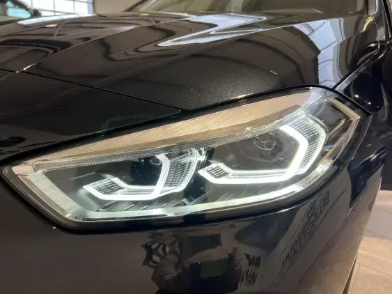 BMW SERIE 1 F40 - voiture d'occasion - Photo 22