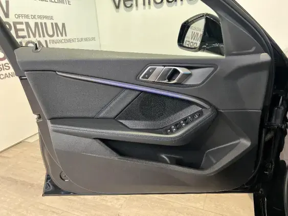 BMW SERIE 1 F40 - voiture d'occasion - Photo 19