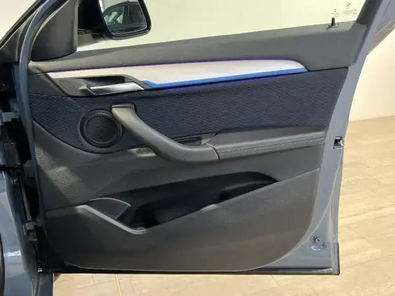 BMW X2 I - voiture d'occasion - Photo 20