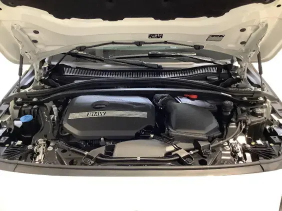 BMW SERIE 1 F70 - voiture d'occasion - Photo 20