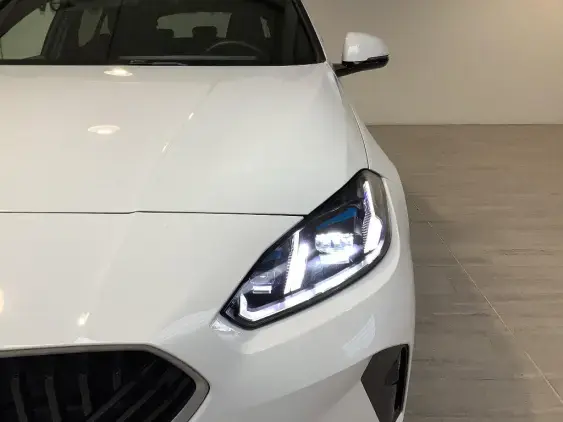 BMW SERIE 1 F70 - voiture d'occasion - Photo 21