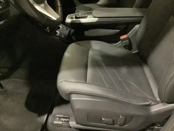 BMW X1 U11 - voiture d'occasion - Photo 17