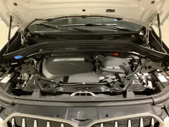 BMW X1 U11 - voiture d'occasion - Photo 20